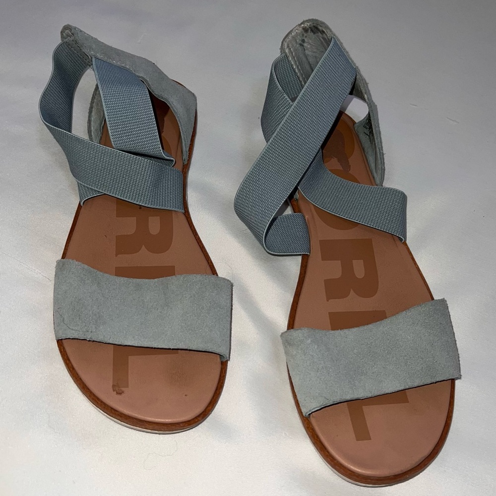 SOREL ELLA II FLAT SANDALS - Size W 8.5 - Light dusty blue w. Tan sole. - Picture 2 of 5